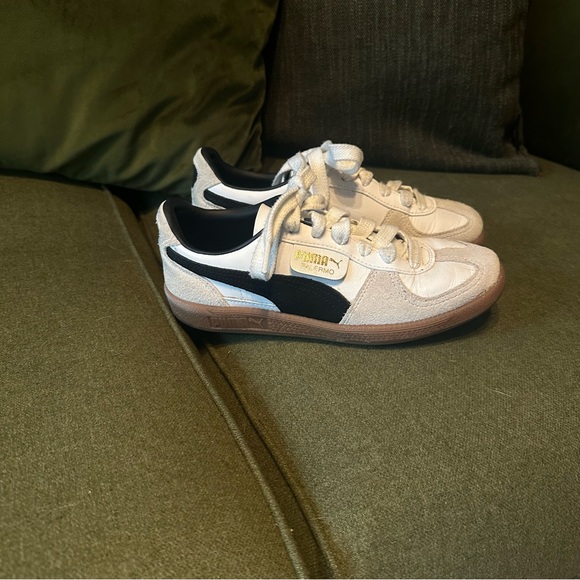 Puma Palermo Black and Cream Sneakers - Picture 3 of 4